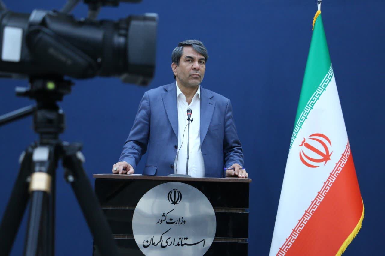 استاندار | کرمان انتقاد استاندار کرمان از قطعی های مکرر برق