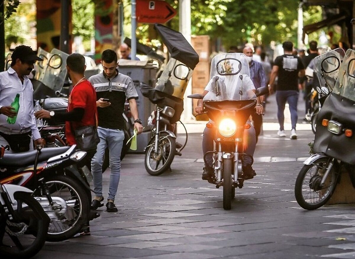 تهران در تهران چند میلیون موتور سیکلت تردد میکنند؟