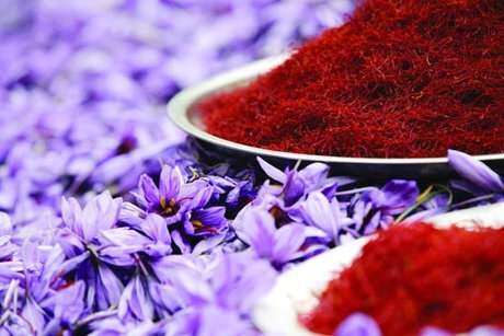 کارآفرینی با عطر زعفران - ایسنا