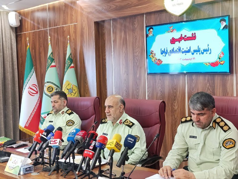 اقتصاد رشد ۱۳۶ درصدی کشفیات پلیس امنیت اقتصادی در سال ۱۴۰۳/ انهدام ۴۳۳ باند و کشف ۲۹۰ همت کالای قاچاق