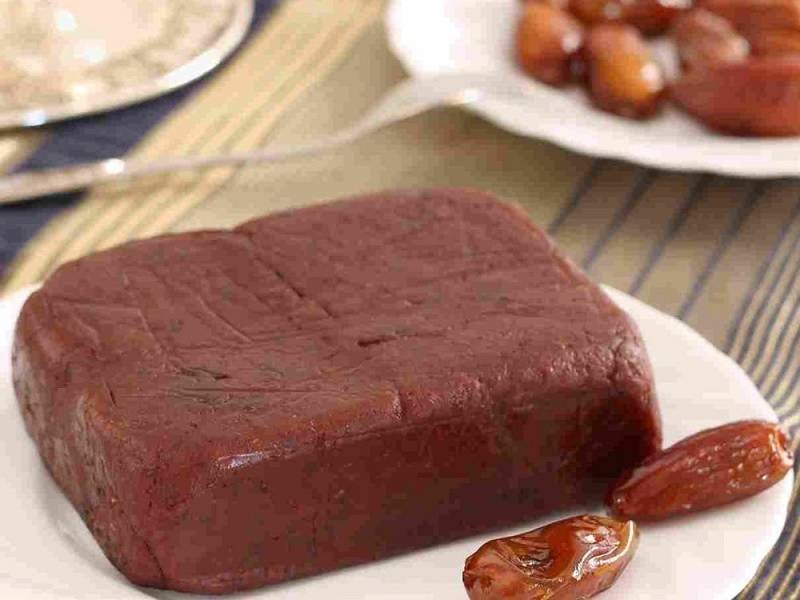 خمیر خرمای کبکاب؛ فرصتی برای ورود به بازارهای صادراتی